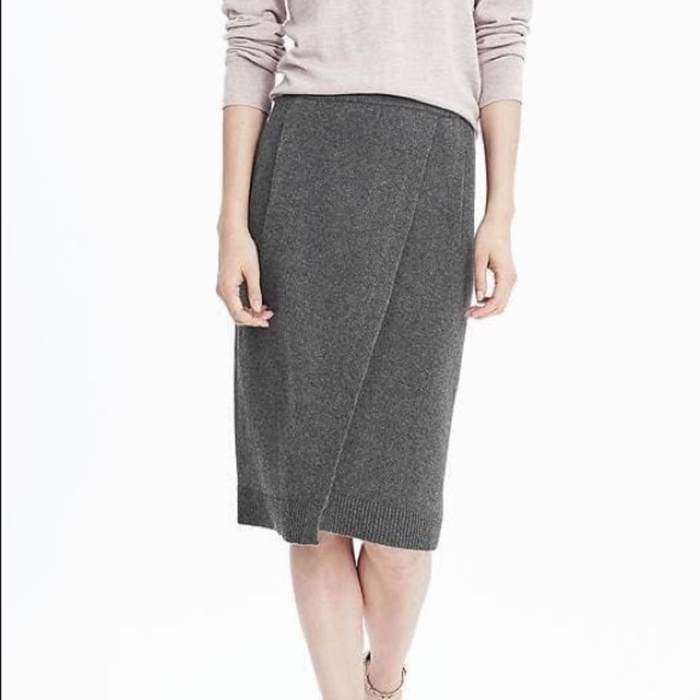 Banana Republic Italian Yarn Sweater Skirt